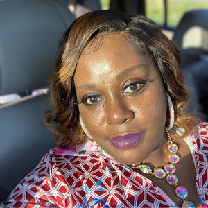 Meet your Posher, Sabrina